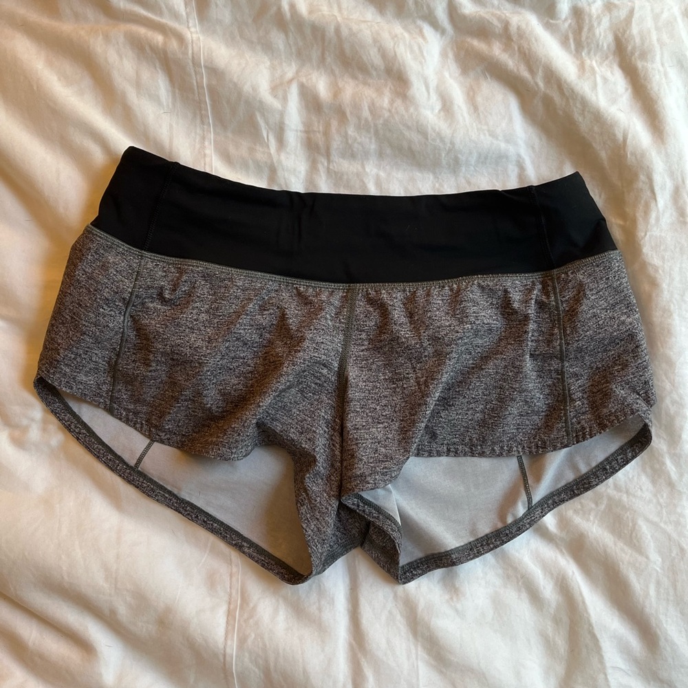 lululemon speed up shorts 2.5”